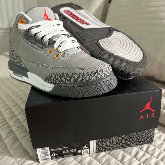 Cool Gray 3’s